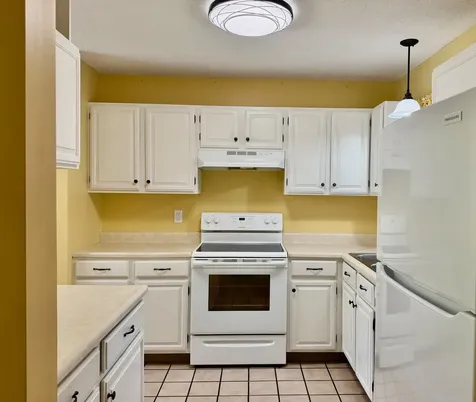 65 Saybrook Road Essex Junction VT 05452