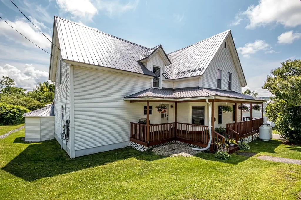 105 West Main Street Lunenburg VT 05906