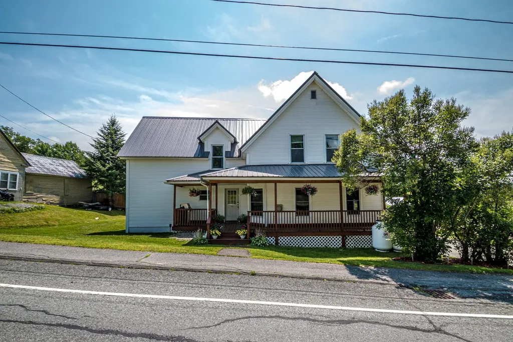 105 West Main Street Lunenburg VT 05906