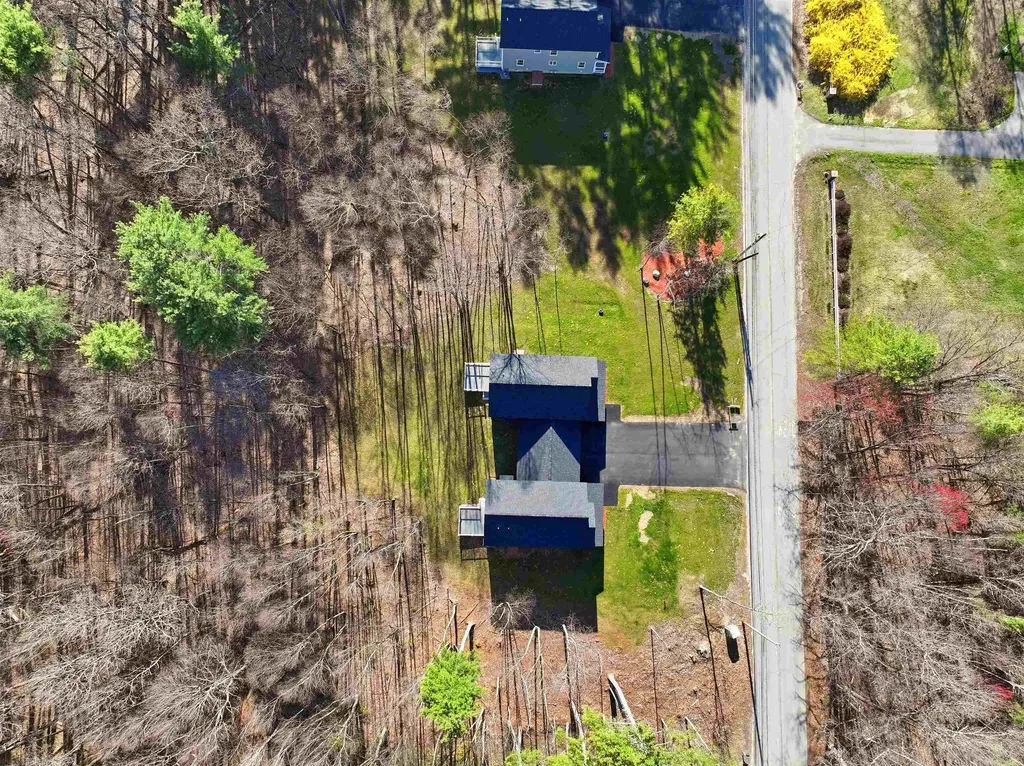 7 Talent Road Litchfield NH 03052