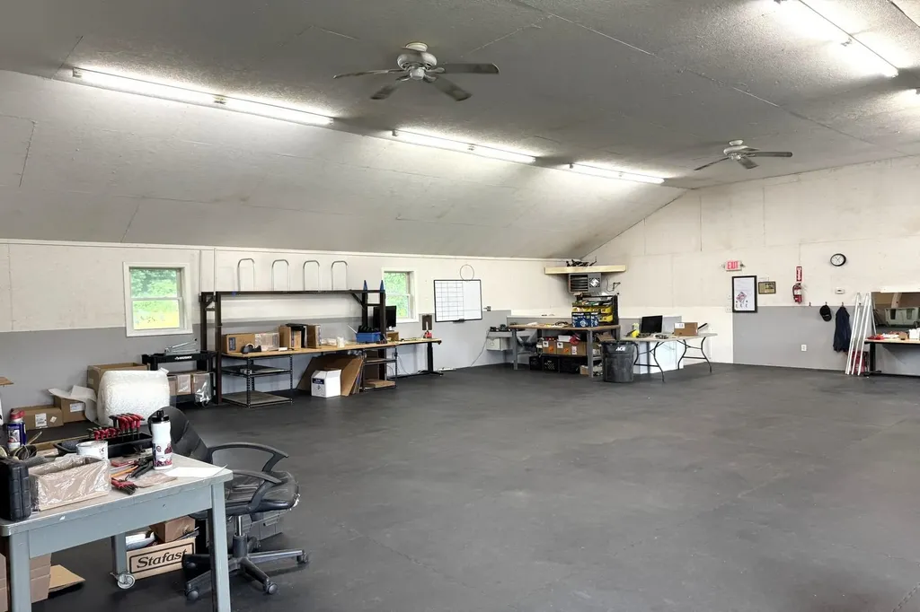 2631 North Grove Street Rutland City VT 05701