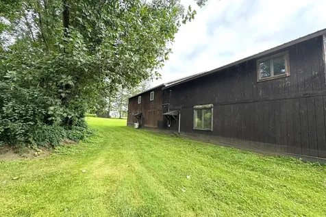 2631 North Grove Street Rutland City VT 05701