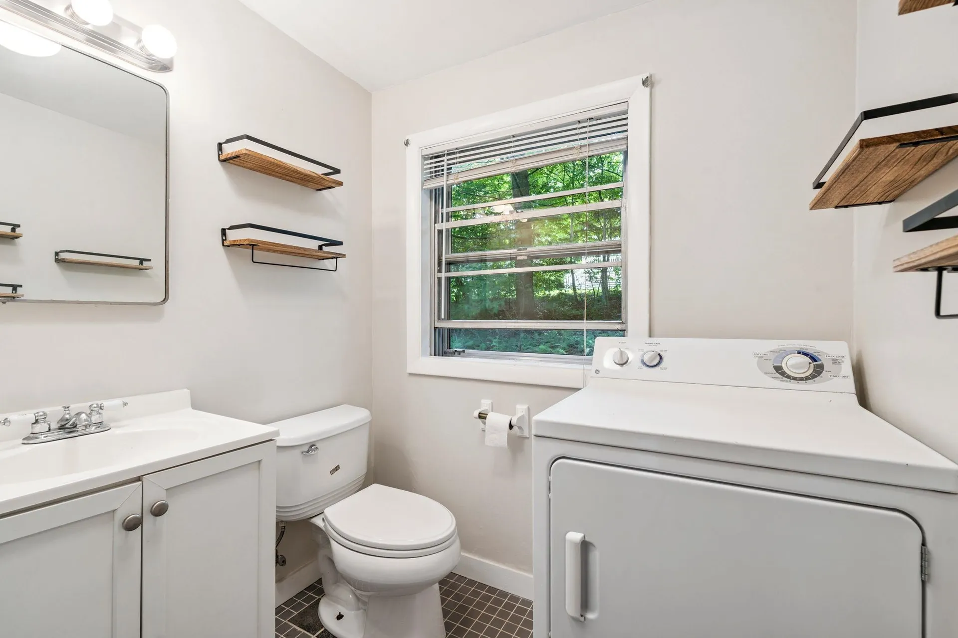 2 Brockway Road Hanover NH 03755