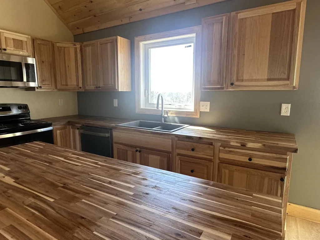 9 Rydon Acres Brandon VT 05753