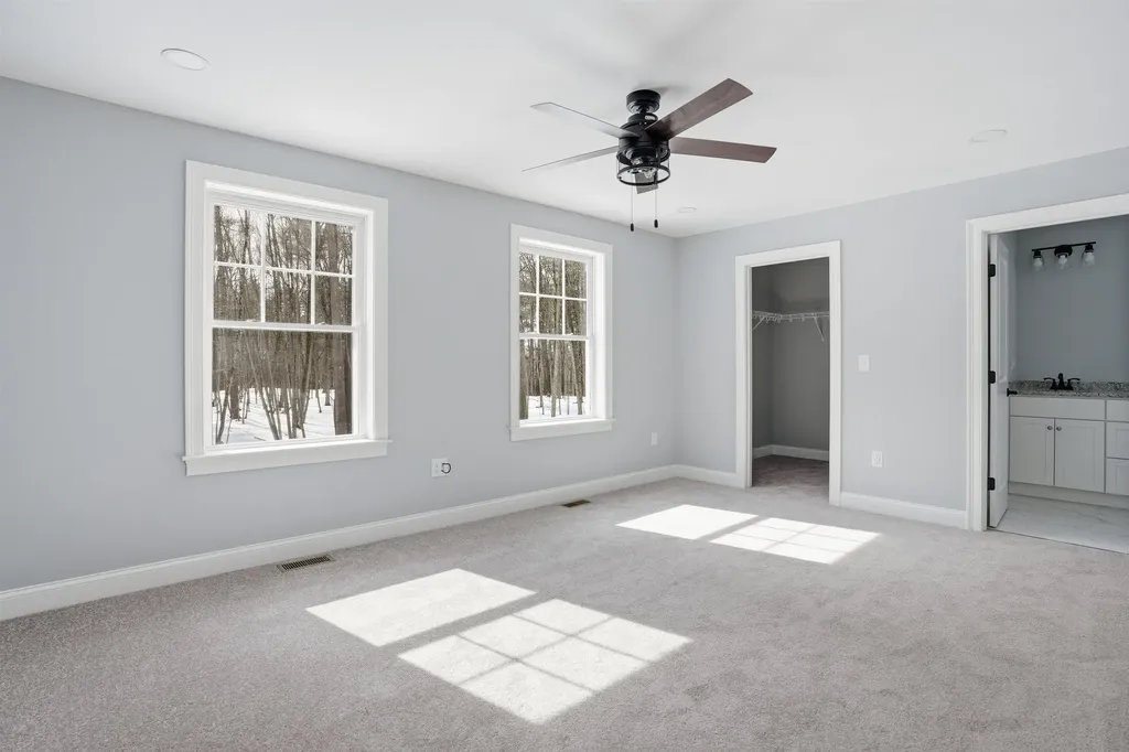 5 Talent Road Litchfield NH 03052