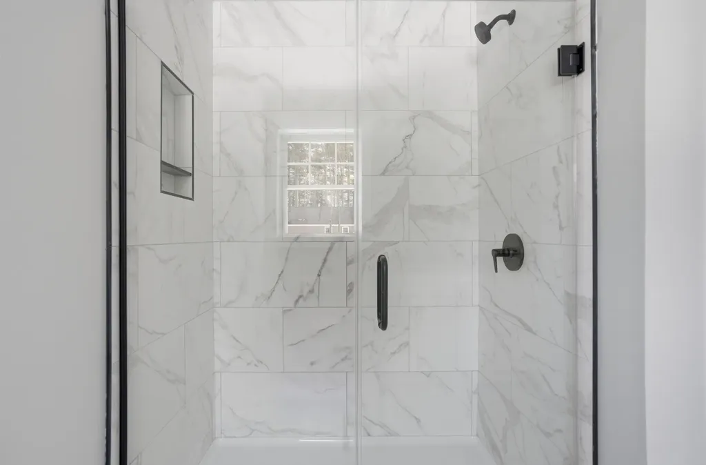 5 Talent Road Litchfield NH 03052