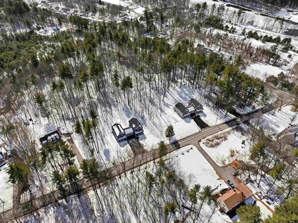 5 Talent Road Litchfield NH 03052