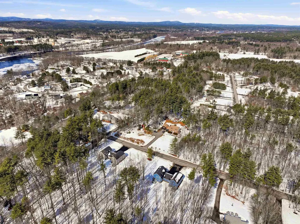 5 Talent Road Litchfield NH 03052