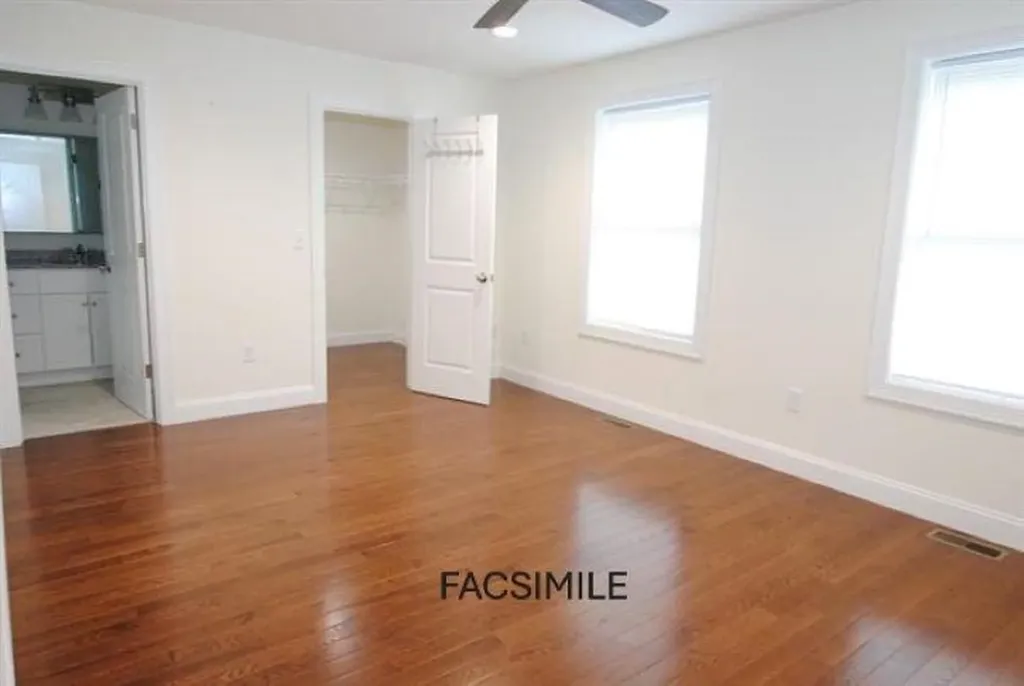 5 Talent Road Litchfield NH 03052