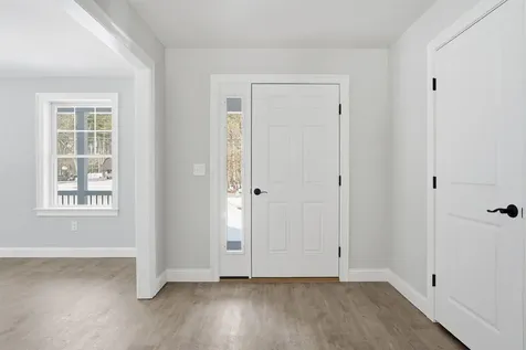 5 Talent Road Litchfield NH 03052