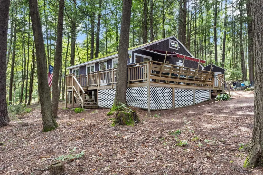 83 Lower Camp Road Northwood NH 03261