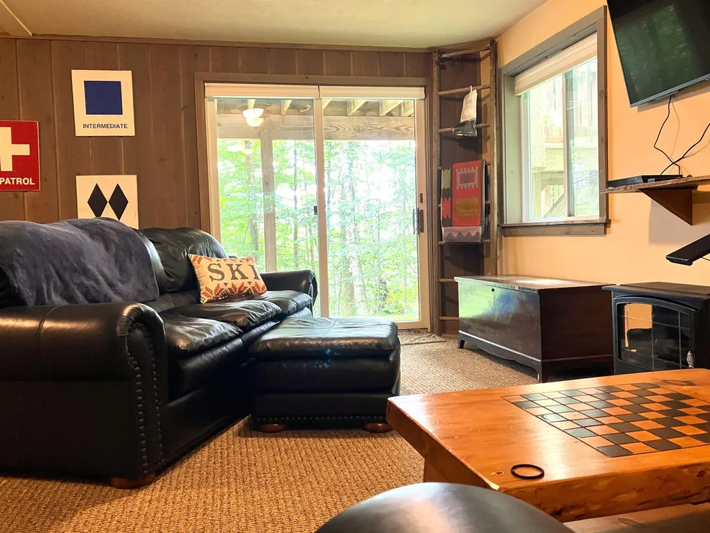 22 Lower Howes Road Wilmington VT 05363