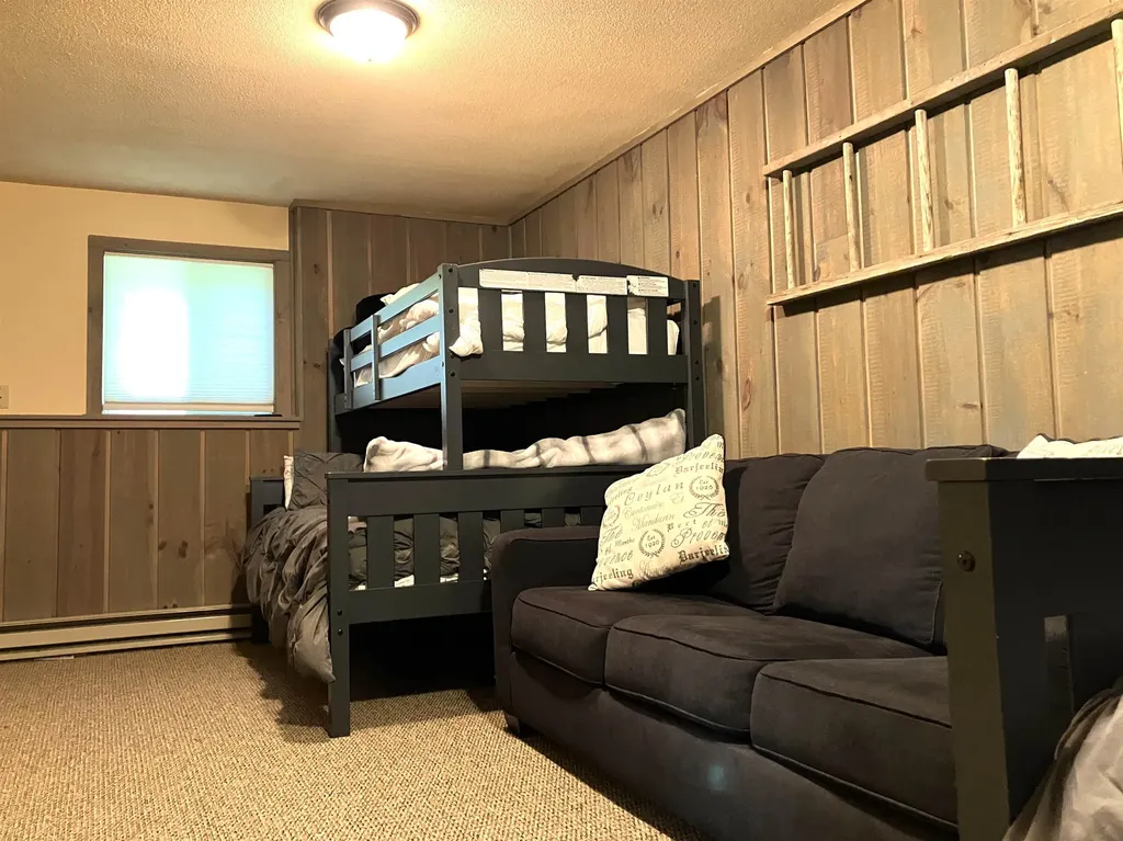 22 Lower Howes Road Wilmington VT 05363