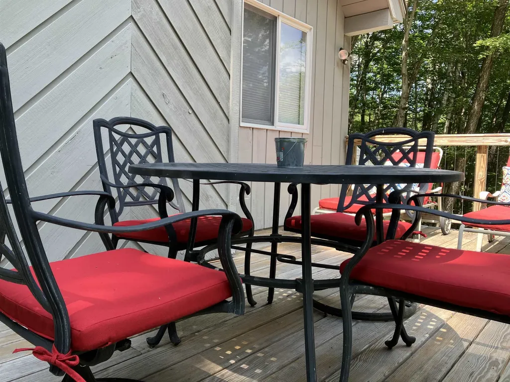 22 Lower Howes Road Wilmington VT 05363