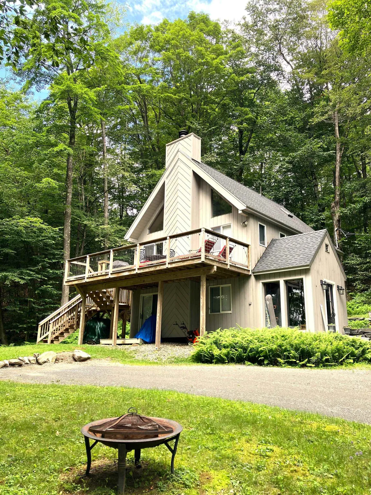22 Lower Howes Road Wilmington VT 05363