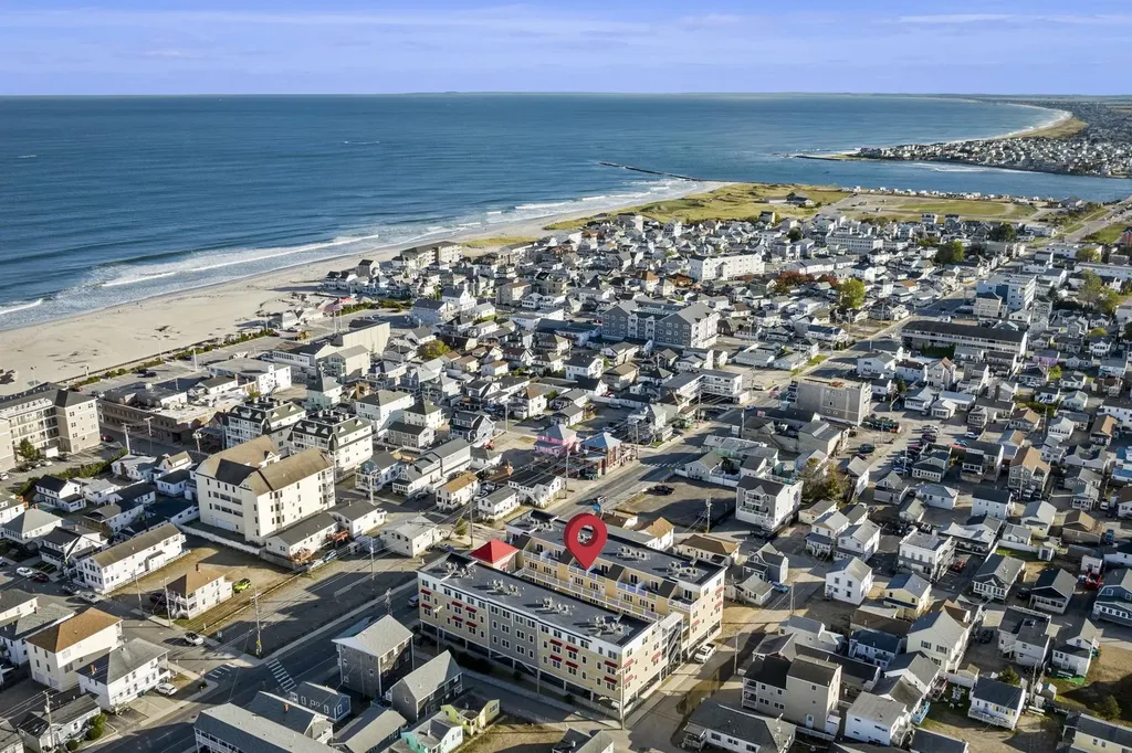 128 Ashworth Avenue Hampton NH 03842