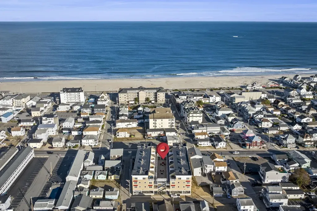 128 Ashworth Avenue Hampton NH 03842