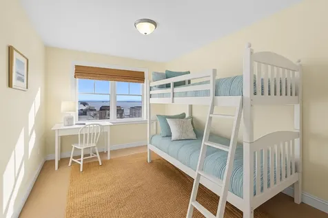 128 Ashworth Avenue Hampton NH 03842