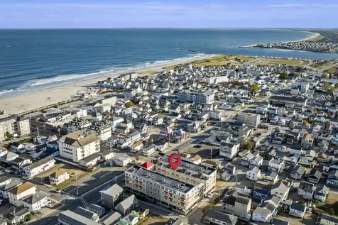 128 Ashworth Avenue Hampton NH 03842