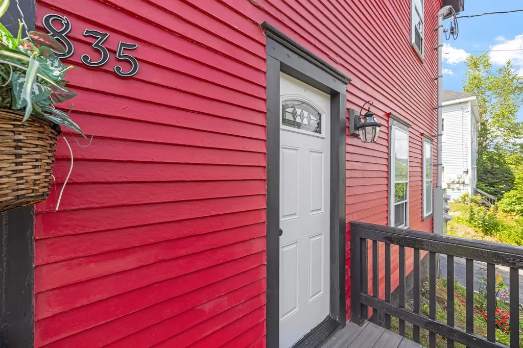 835 Western Avenue Berlin NH 03570