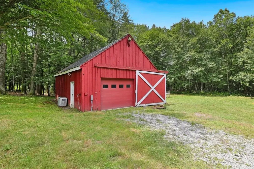 238 Corn Hill Road Boscawen NH 03303