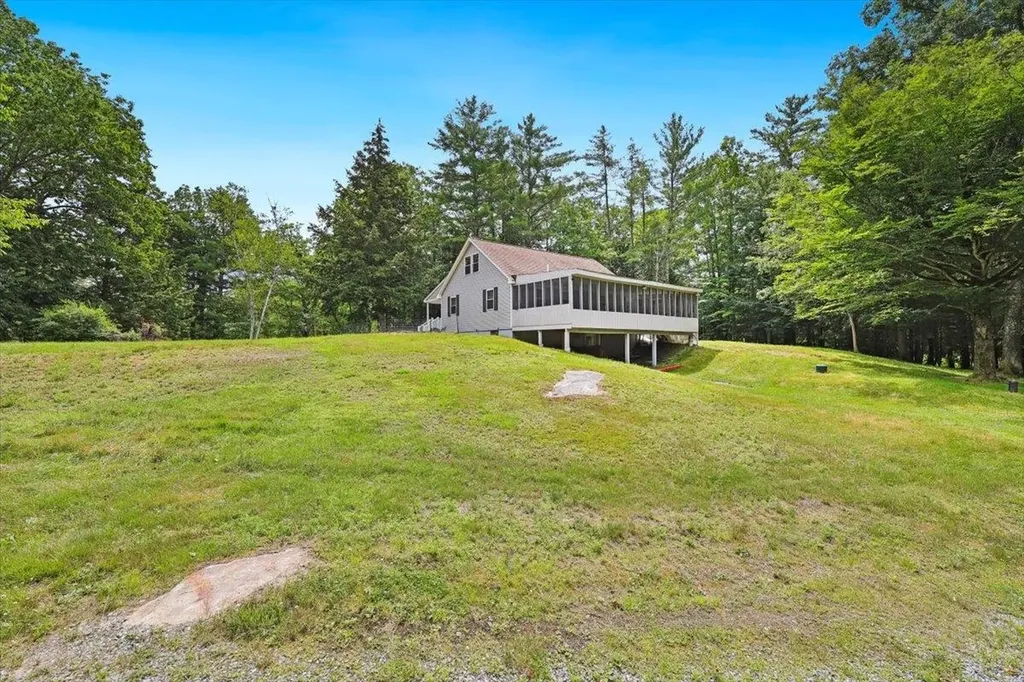 238 Corn Hill Road Boscawen NH 03303