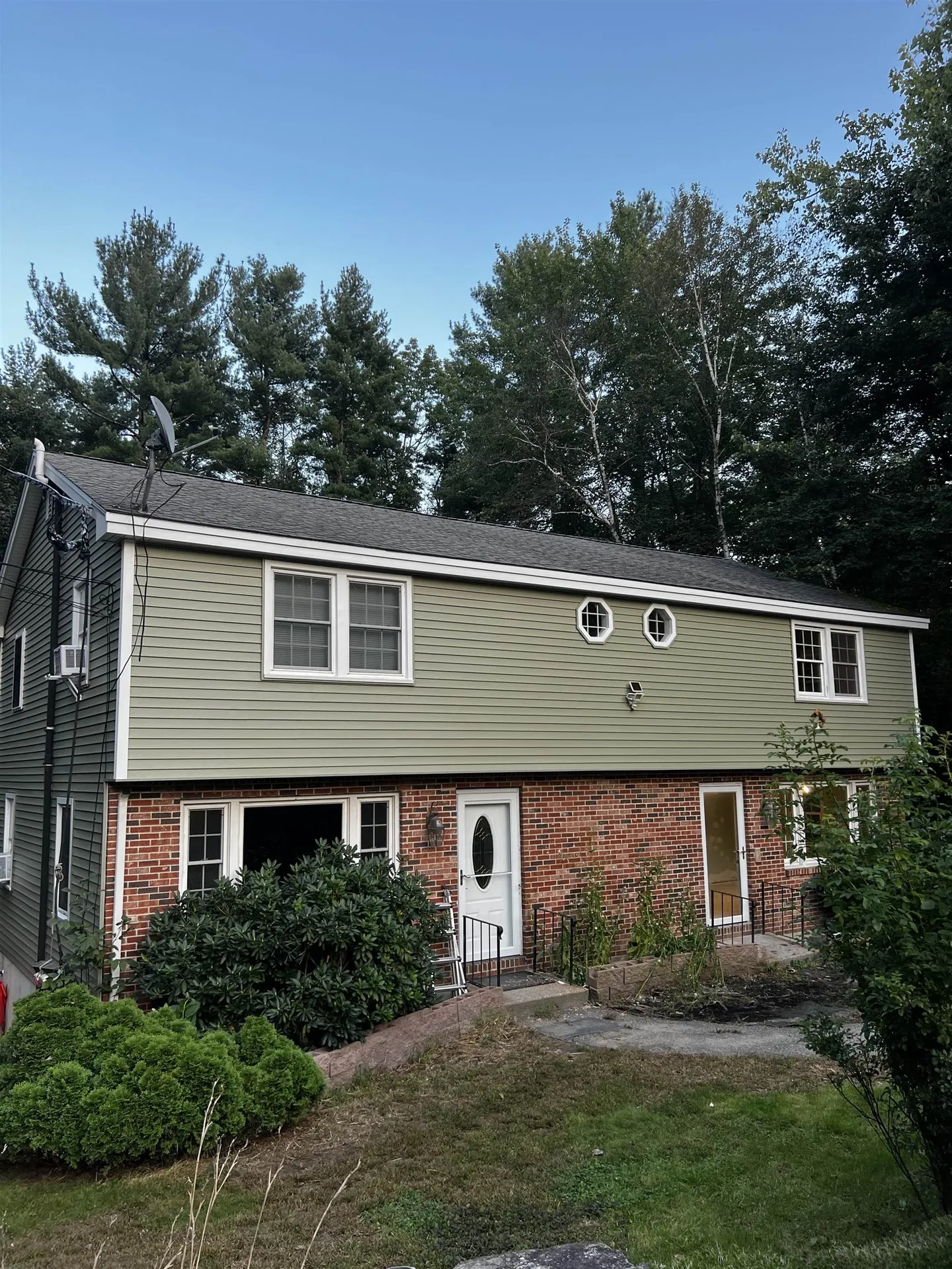 16 Boulder Drive Hudson NH 03051
