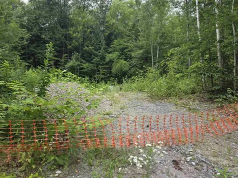 32 Deerpoint Drive Hillsborough NH 03244