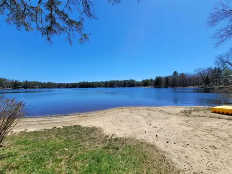 32 Deerpoint Drive Hillsborough NH 03244