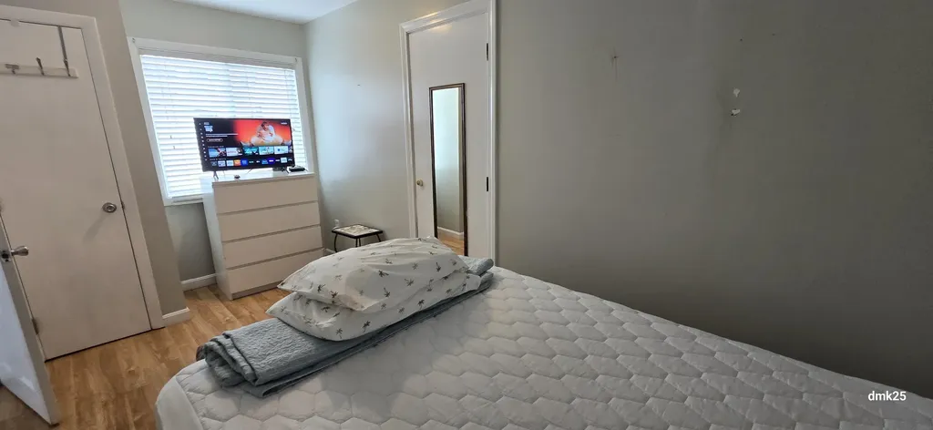 12 G Street Hampton NH 03842