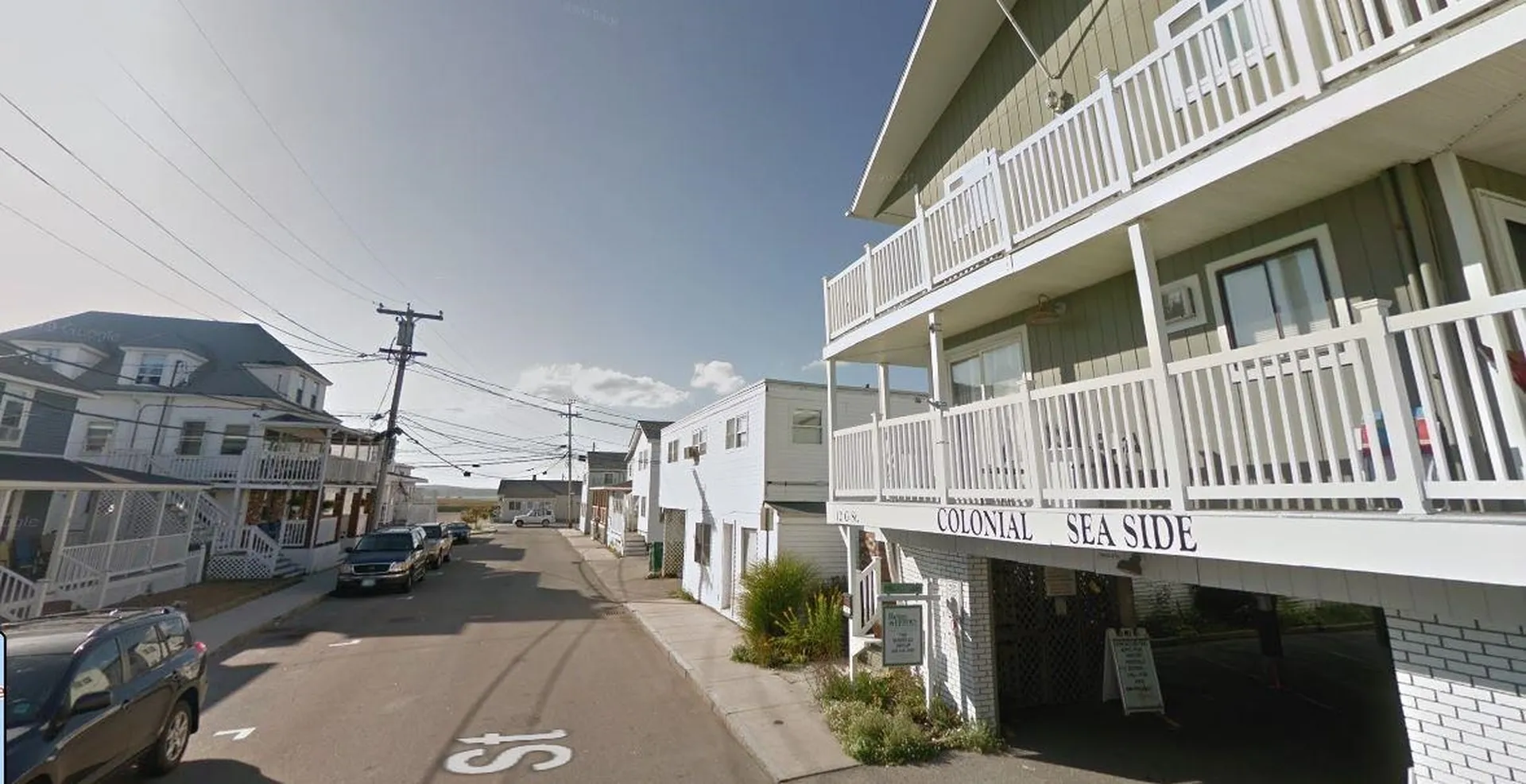 12 G Street Hampton NH 03842