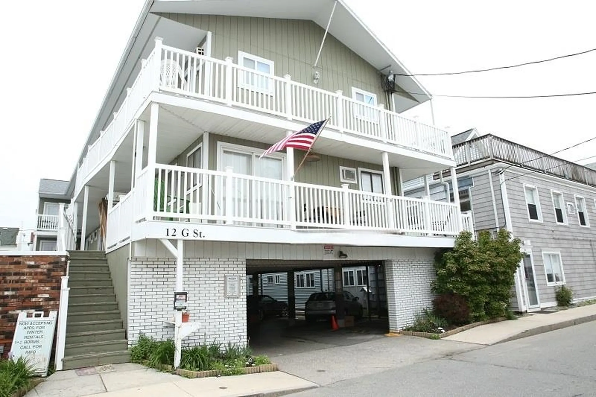 12 G Street Hampton NH 03842