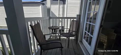 12 G Street Hampton NH 03842