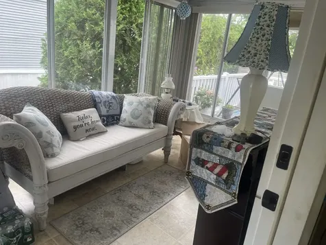 308 Route 286 Seabrook NH 03848