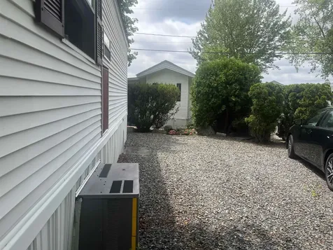 308 Route 286 Seabrook NH 03848