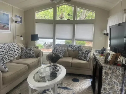 308 Route 286 Seabrook NH 03848