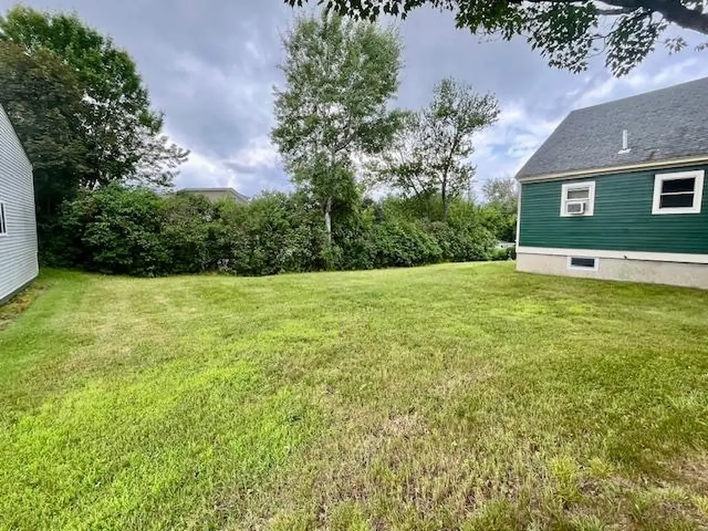 80 Maynesboro Street Berlin NH 03570