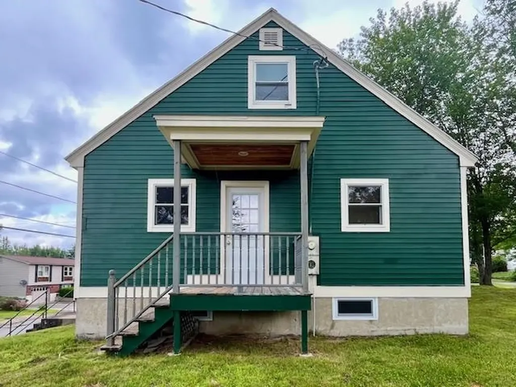 80 Maynesboro Street Berlin NH 03570