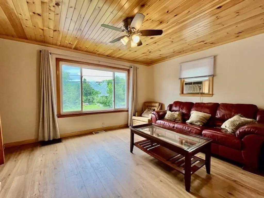 80 Maynesboro Street Berlin NH 03570