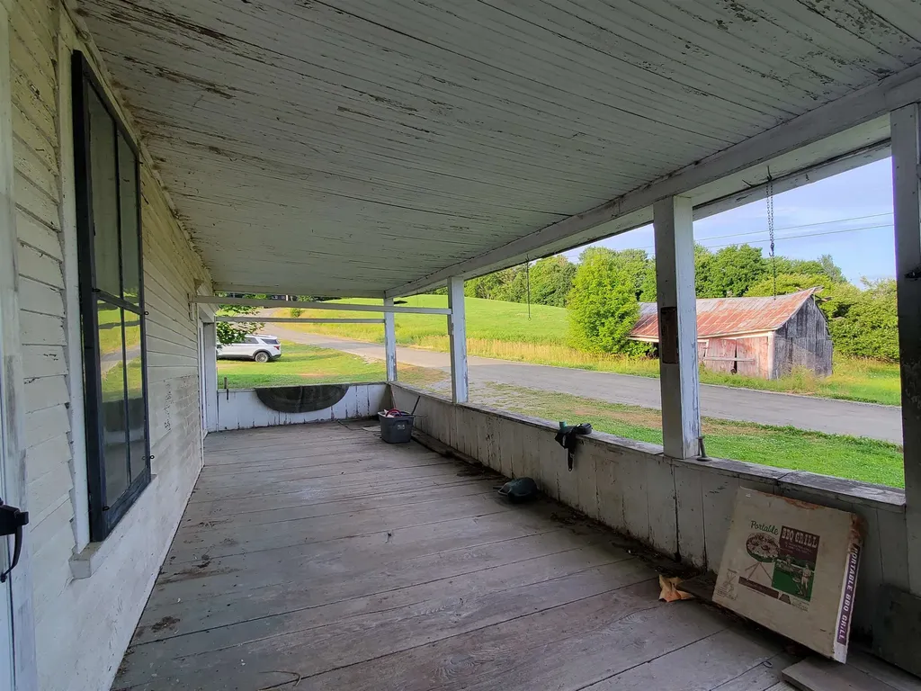 128 Valley View Road Waterford VT 05819