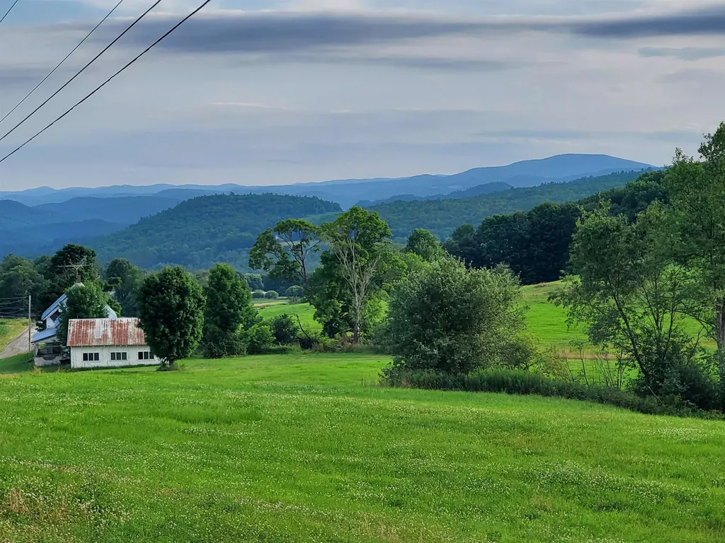 128 Valley View Road Waterford VT 05819