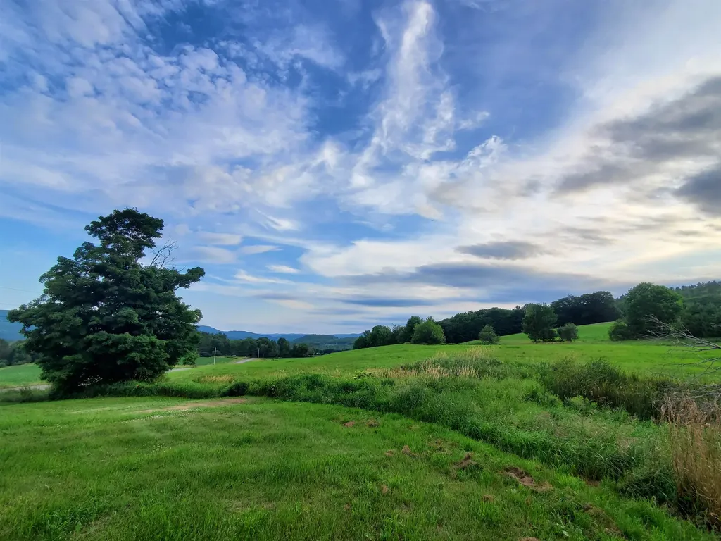 128 Valley View Road Waterford VT 05819