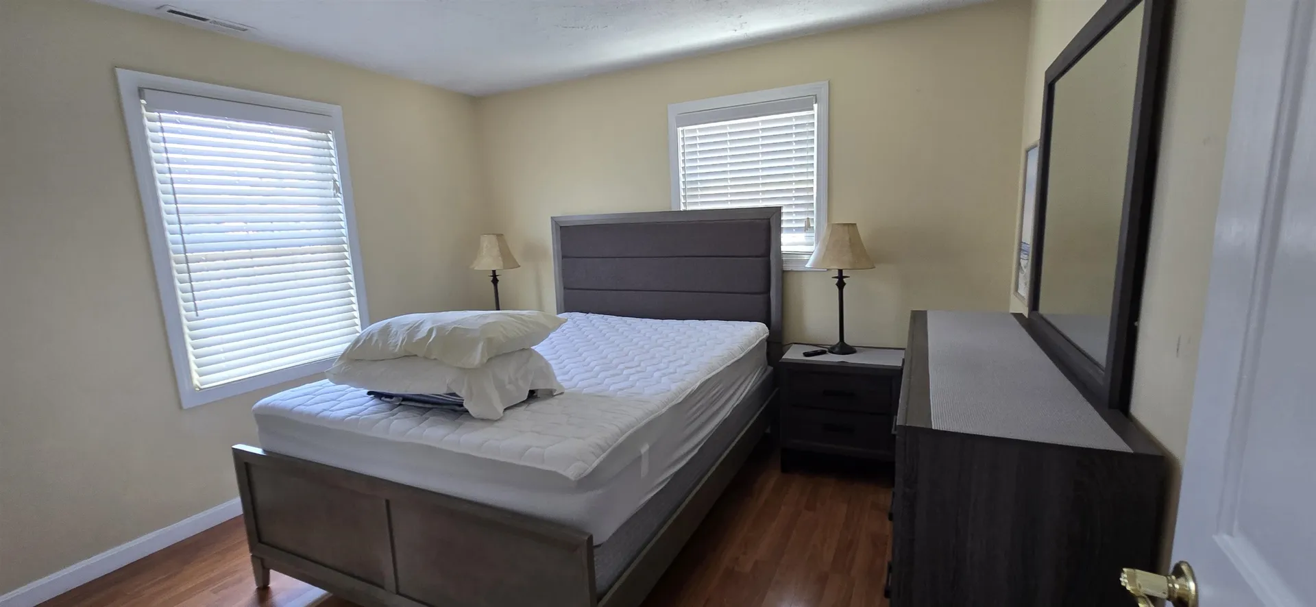 89 Ashworth Avenue Hampton NH 03842