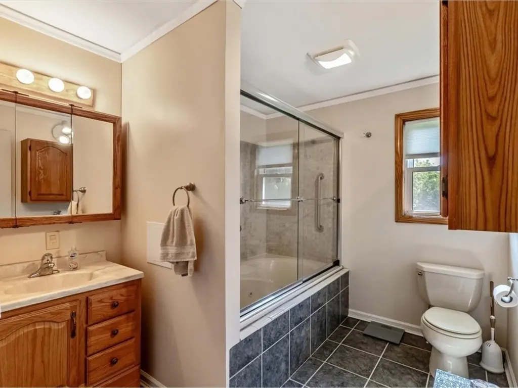 147 Brigham Road St. Albans Town VT 05478