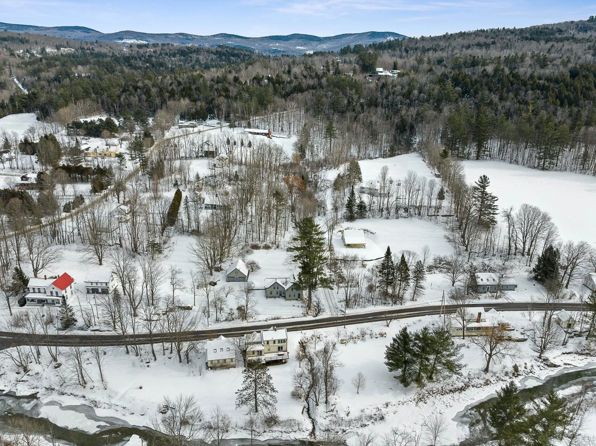 565 Main Street Warren VT 05674