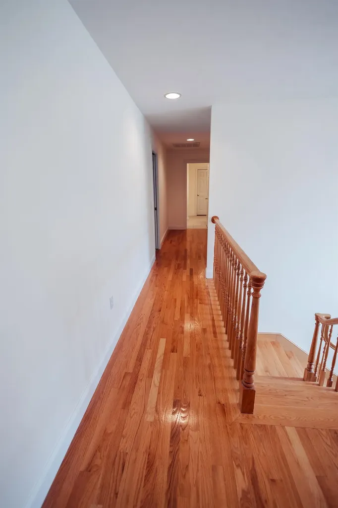 19 Melissa Circle Pelham NH 03076