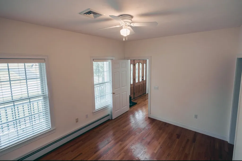 19 Melissa Circle Pelham NH 03076