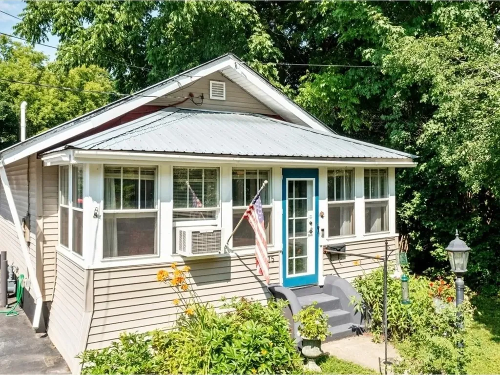 75 Aldis Street St. Albans City VT 05478