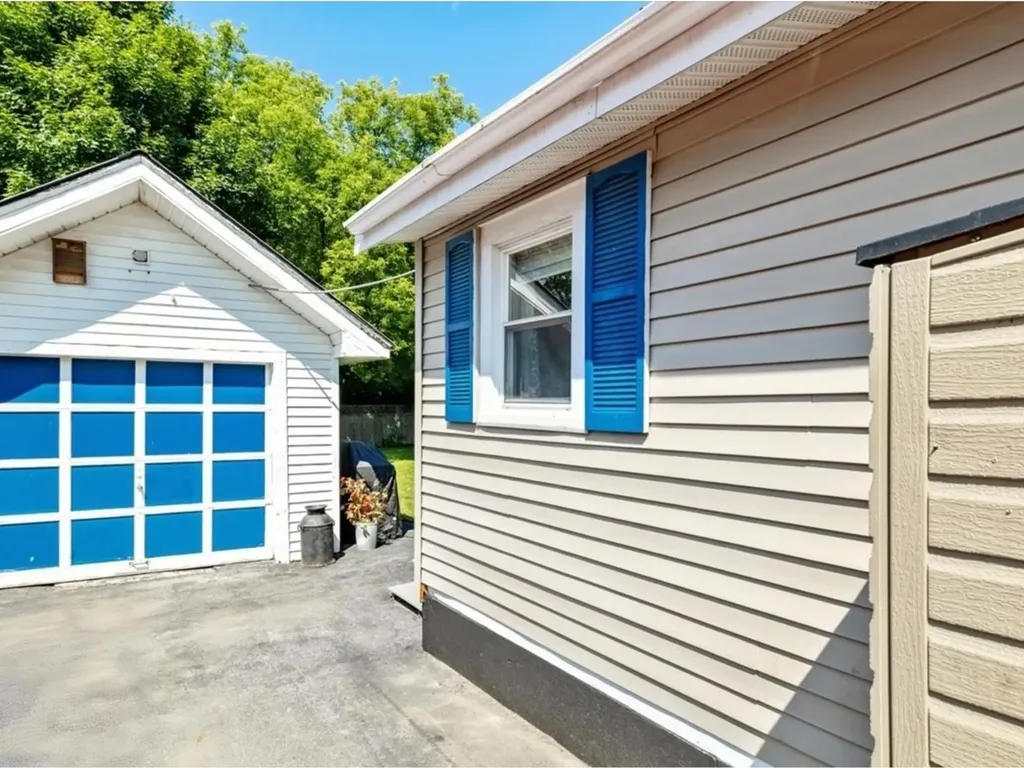 75 Aldis Street St. Albans City VT 05478