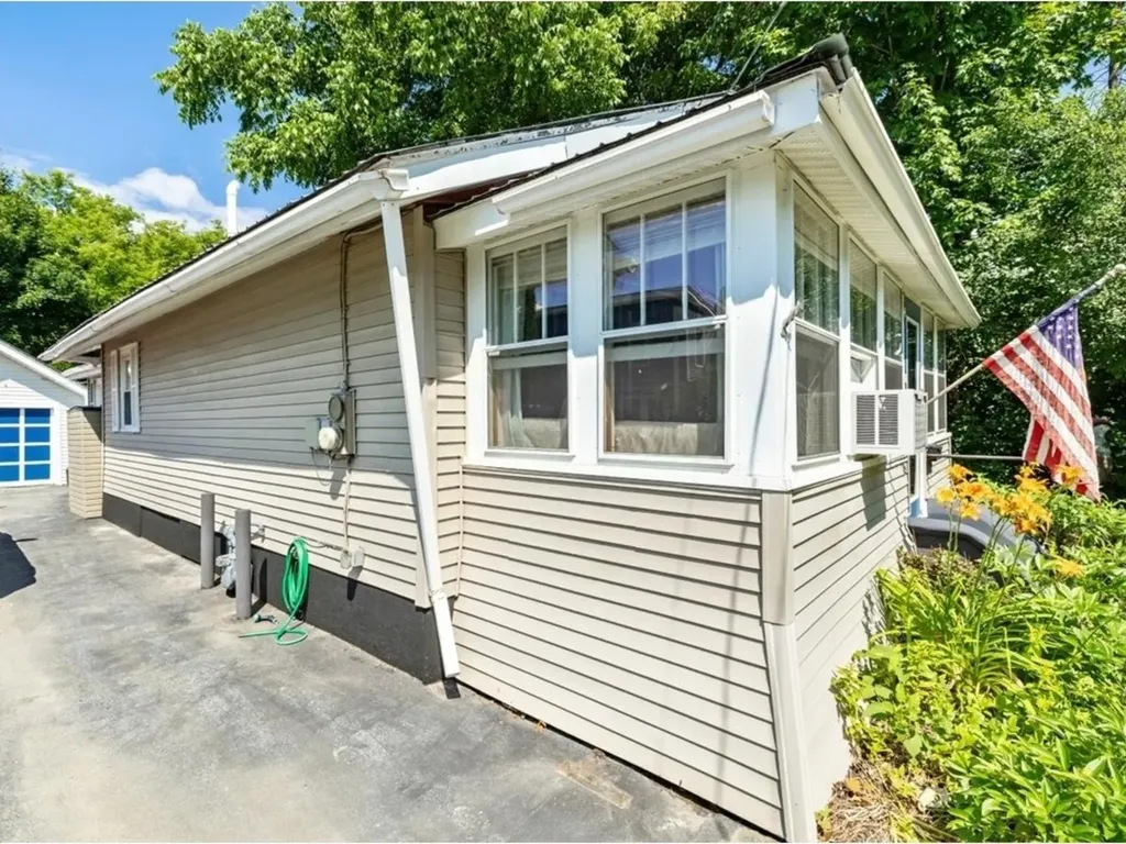 75 Aldis Street St. Albans City VT 05478